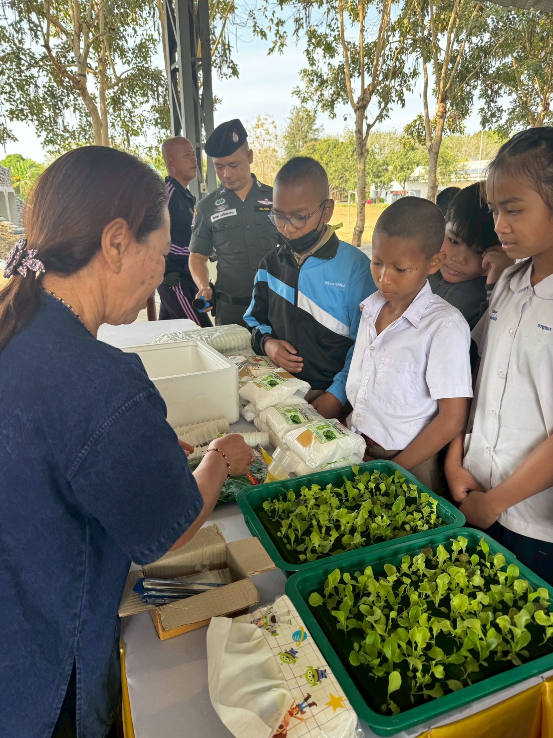 title - ส.ป.ก.จันทบุรี ดำเนินการฝึกอบรม โครงการเพิ่มศักยภาพระบบงานเกษตรภายใต้แผนพัฒนาเด็กและเยาวชนในถิ่นทุรกันดาร ตามพระราชดำริ สมเด็จพระเทพรัตนราชสุดาฯ สยามบรมราชกุมารี ประจำปีงบประมาณ พ.ศ. 2569 